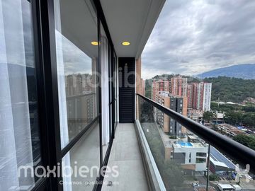apartamento en arriendo en los colores. Cod A72561
