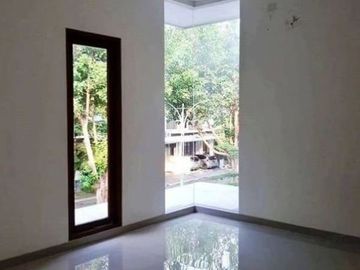 Rumah Mewah dalam Perum di Bale Mulia Residance