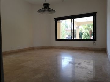 SEA CONFIABLE VENDE CASA EN ANTIGUA COSTA DEL ESTE NEGOCIABLE !!