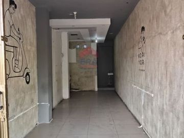 Ruang Usaha Sayap Riau (Cihapit)