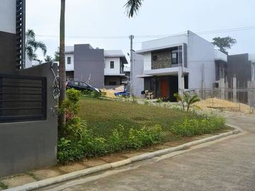 Luxurious Single Attached Houses in Mandaue