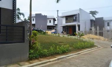 Luxurious Single Attached Houses in Mandaue