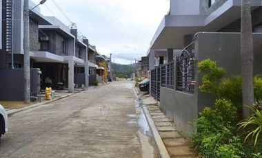 Luxurious Single Attached Houses in Mandaue