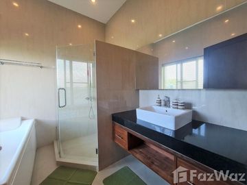 Luxury 4-Bedroom Pool Villa in Hua Hin at Palm Villas (HV254