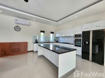 Luxury 4-Bedroom Pool Villa in Hua Hin at Palm Villas (HV254