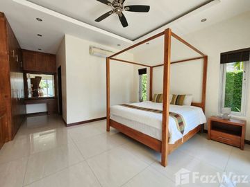 Luxury 4-Bedroom Pool Villa in Hua Hin at Palm Villas (HV254