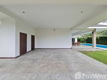 Luxury 4-Bedroom Pool Villa in Hua Hin at Palm Villas (HV254