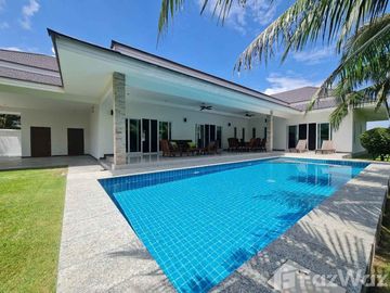 Luxury 4-Bedroom Pool Villa in Hua Hin at Palm Villas (HV254
