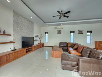 Luxury 4-Bedroom Pool Villa in Hua Hin at Palm Villas (HV254