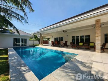 Luxury 4-Bedroom Pool Villa in Hua Hin at Palm Villas (HV254