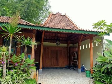 Rumah Joglo Siap Bangun Lingkungan Asri Turi