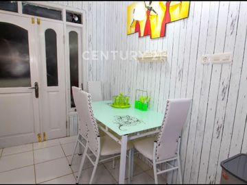 Rumah Siap Huni 3 Lantai Full Furnished Di Salemba 900 Juta