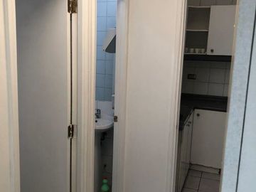 Local Comercial y Galpón en Arriendo. Santiago Centro.