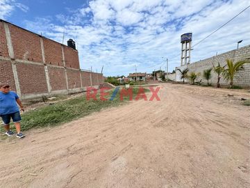 ¿Estás buscando el terreno ideal para construir la casa de tus sueños o invertir en un excelente espacio? ¡Este es el lugar perfecto para ti! 🏡

Te