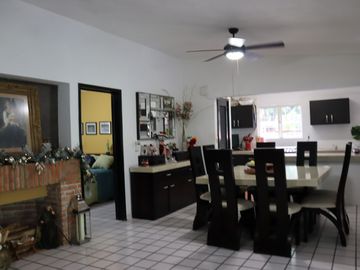 Quinta o Rancho en venta en Suchitlan, Colima