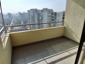 Departamento en arriendo de 3 dorm. en San Miguel
