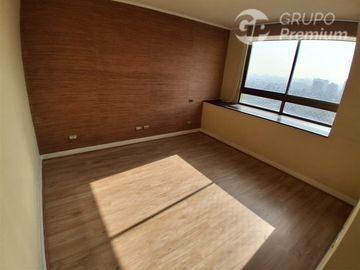 Departamento en arriendo de 3 dorm. en San Miguel