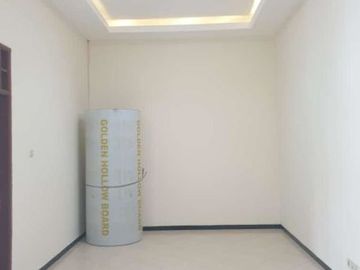 Rumah Babatan Prataman, Strategis, Full Renov, Hadap Selatan