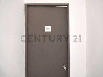 Se vende departamento en La Florida