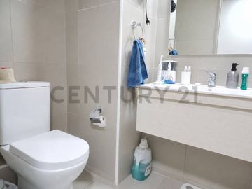 Se vende departamento en La Florida