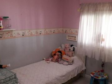 VENTA - CHALET PH DE 3 AMBIENTES EN EXCELENTES CONDICIONES - MORON SUR