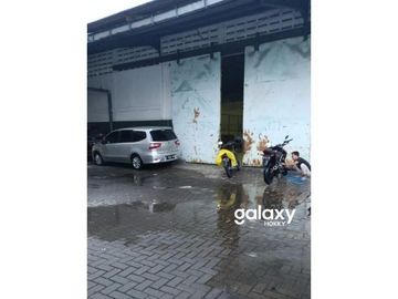 DIJUAL GEDUNG RAYA TANDES LOR TANJUNGSARI SUKOMANUNGGAL SURABAYA, JATIM