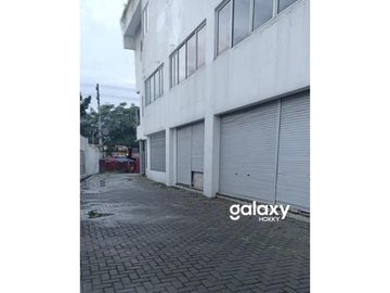 DIJUAL GEDUNG RAYA TANDES LOR TANJUNGSARI SUKOMANUNGGAL SURABAYA, JATIM
