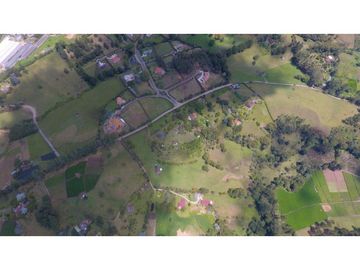 Venta Finca en el Carmen de Viboral sector Aguas Claras