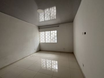 casa en venta en el gran limonar. Cod V16931