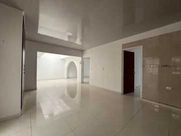 casa en venta en el gran limonar. Cod V16931