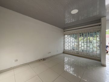 casa en venta en el gran limonar. Cod V16931