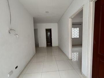 casa en venta en el gran limonar. Cod V16931