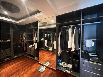 Se vende penthouse Av. Balboa, PH Rivage