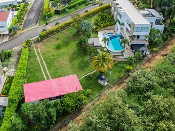 VENTA LOTE EN CONDOMINIO EN ALTO MENGA. Cod V6877