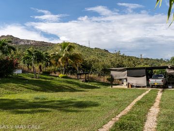 VENTA LOTE EN CONDOMINIO EN ALTO MENGA. Cod V6877