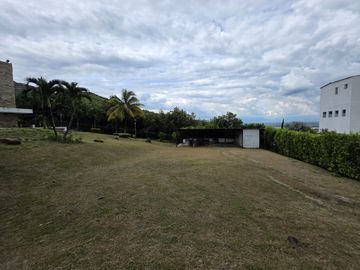 VENTA LOTE EN CONDOMINIO EN ALTO MENGA. Cod V6877