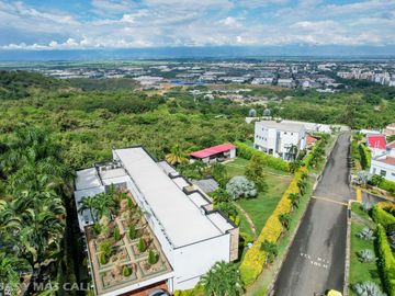 VENTA LOTE EN CONDOMINIO EN ALTO MENGA. Cod V6877