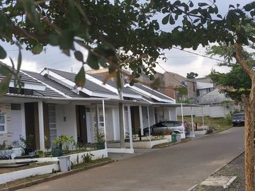 Rumah Villa Bernuansa Alam di Arcamanik Sindanglaya Dekat SECABA