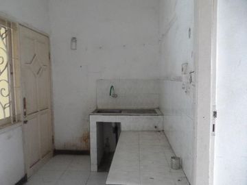 Jual Rumah 2 Lantai di Lebak Indah Mas Kota Surabaya