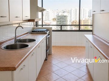 Departamento en venta de 3 dorm. en 8 Norte /San Martin