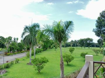 RECENTLY BUILT Out of town 3 bedroom villa along the golf course for SALE in Silang, Cavite near TAGAYTAY