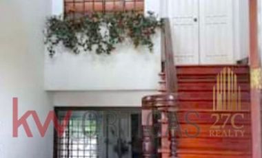 House with Pool for Sale in Valle Verde2, Pasig City