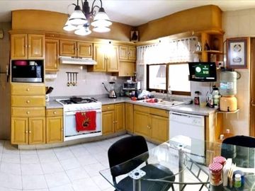 CASA EN VENTA PARQUES de la CASTELLANA