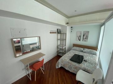 Studio Unit for Rent/Lease condo in Hidalgo Place condominium Rockwell Makati