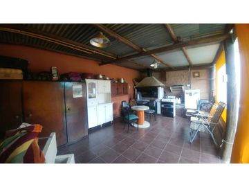 Vendo/Permuto Casa Villa Carlos Paz -por Departamento en el Centro