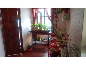 Vendo/Permuto Casa Villa Carlos Paz -por Departamento en el Centro