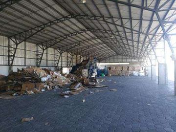 VENDO BODEGA CON AMPLIO TERRENO INDUSTRIAL EN AMAGUANA
