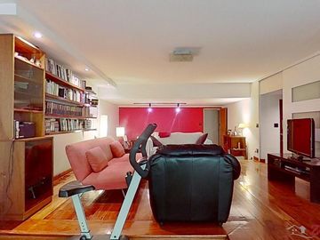 Venta Departamento 4 Ambientes con cochera Las Cañitas