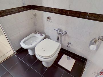 Venta Departamento 4 Ambientes con cochera Las Cañitas
