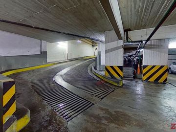 Venta Departamento 4 Ambientes con cochera Las Cañitas
